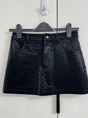 Forever 21 Black Quilted Faux Leather Mini Skirt